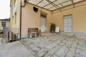 CASA SEMINDIPENDENTE A LAMPORECCHIO