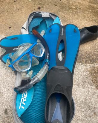 Set di 2 sacche con  pinne , maschera e boccaglio