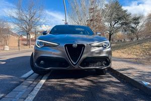 Alfa Stelvio 2.2  sport edition Q4