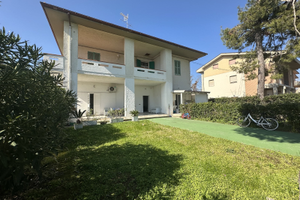Casa fronte mare