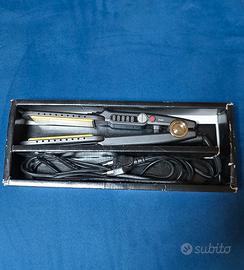 PIASTRA PER CAPELLI IN CERAMICA CON GENERATORE DI 