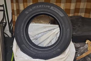 MICHELIN PRIMACY 4 - 215/65 R17