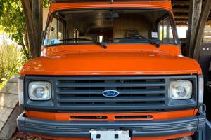 Ford Transit camperizzato 
