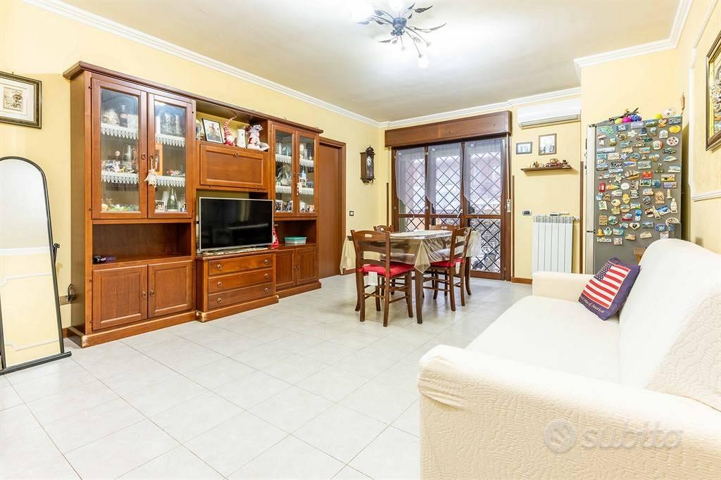 Appartamento – Roma, Colle degli Abeti, Lunghezza - Vista 3