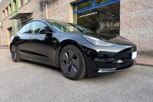 TESLA Model 3 LONG RANGE DUAL MOTOR AWD UNIPROPR