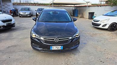Opel Astra 1.6 CDTi 136CV Sports Tourer Automatica