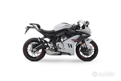 CFMOTO 675 SR-R