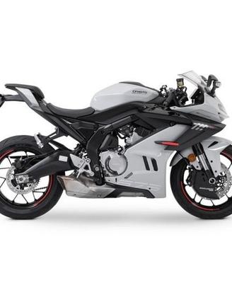 CFMOTO 675 SR-R