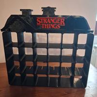 espositore stranger things 