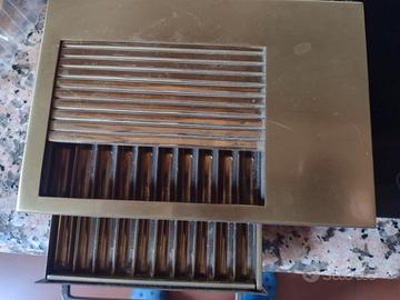 distributore sigarette da tavolo ottone musicale