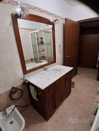 Mobile lavandino con specchio