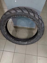Pneumatico moto Mitas nuovo. 