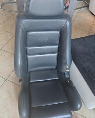 sedile pelle nera  Alfa Gtv  prima serie