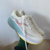 💥 JOMA RUNNING – NUMERO 42 – SUPER LEGGERE 💥