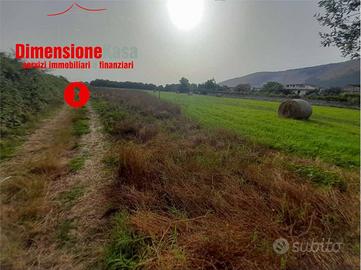 Terreno di 1435 m² a Nola