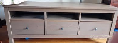 Mobile TV IKEA Hemnes in legno massello