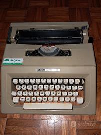 Macchina da scrivere