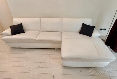 Divano Chateau d’Ax in pelle con chaise longue