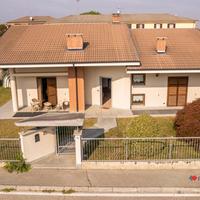 Villa o villino Campiglione Fenile