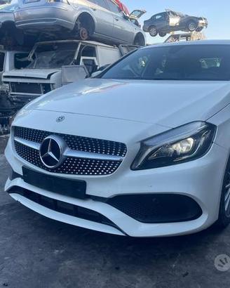 Ricambi Mercedes-Benz A180 1.5 CDI 109cv del 2017