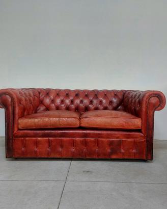 Divano chesterfield club... chester anni 50