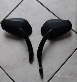 Specchietti moto o scooter