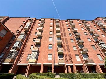 4 LOCALI A TORINO