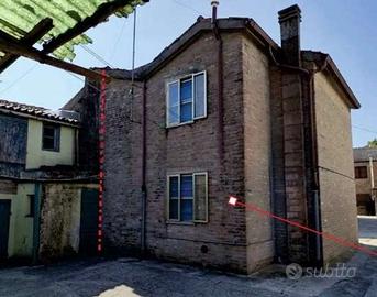 Porzione di casa a Ferrara (FE)