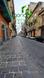 Augusta Ampio negozio