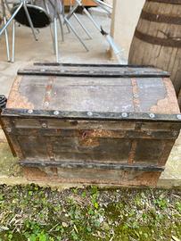 Baule antico