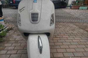 Vespa GTS 300ie