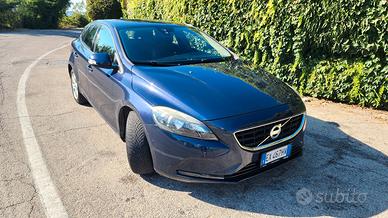 Volvo V40 D2 1.6