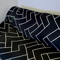 Divano Scomponibile con Cover Nera Minimal