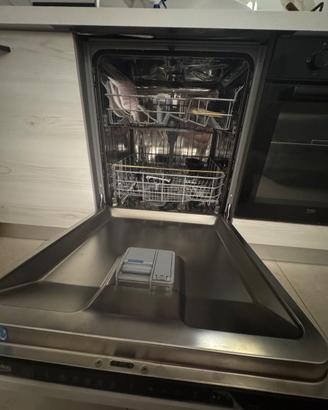 Lavastoviglie Beko B100 13 coperti
