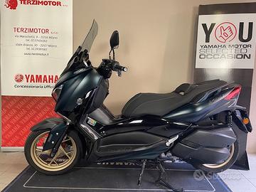 Yamaha X-Max 300 Tech Max