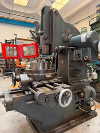 Stozzatrice fresatrice tornio