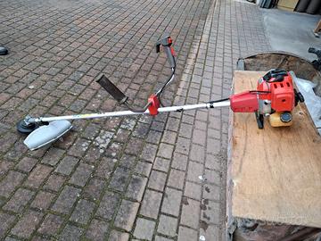 Decespugliatore Mitsubishi