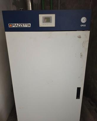 Caldaia a pellet Piazzetta CP32 32 kW