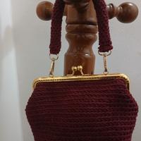 Borsa fatta a mano con cordino lanato