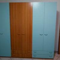 Armadio 6 ante e 4 cassetti