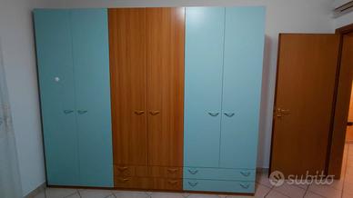 Armadio 6 ante e 4 cassetti