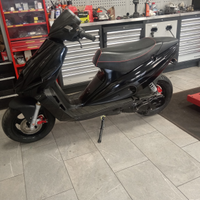 Malaguti phantom F12 50 2 t scooter