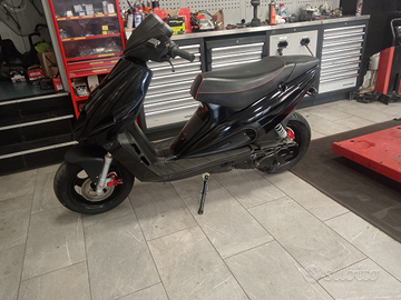 Malaguti phantom F12 50 2 t scooter