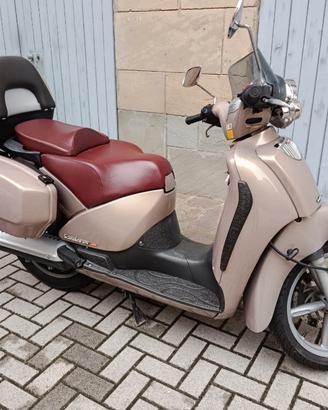 Aprilia scarabeo 125 