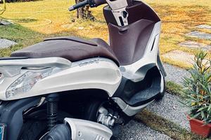 Piaggio Beverly 300