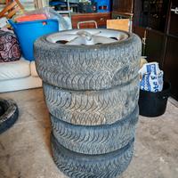  4 cerchi e gome  mercedes c 220 