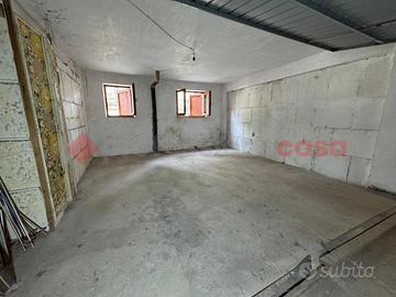 Box/Posto auto Subiaco [Cod. rif 3280423VRG]