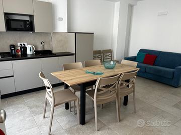 Casa nuova grande a 500 m dal mare