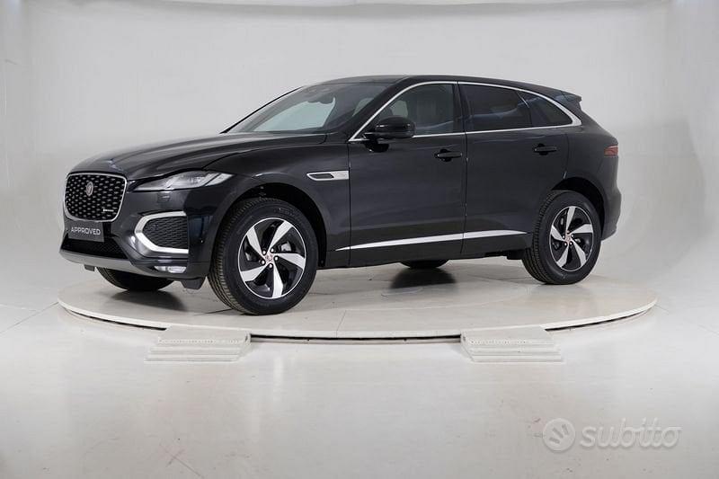 Jaguar F-Pace (X761)