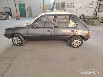 Peugeot 205 Vintage anno 1988